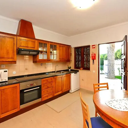 Holiday - Alg01103g-f בית נופש